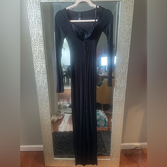 Skims Soft Lounge Lace Long Sleeve Dress With Bralette - Picture 2 of 9